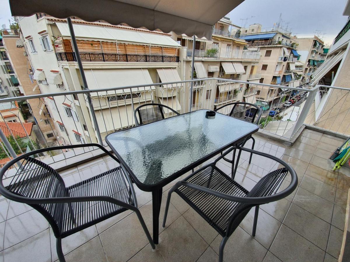 Lukas-2 B/R Luxurious Flat With Veranda Apartamento Atenas Exterior foto
